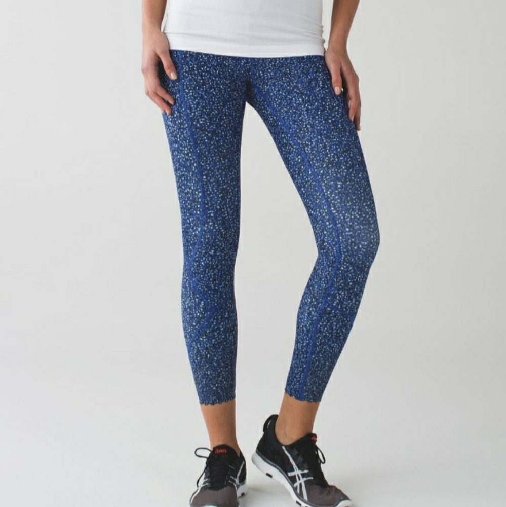 Lululemon Tight Stuff Tight